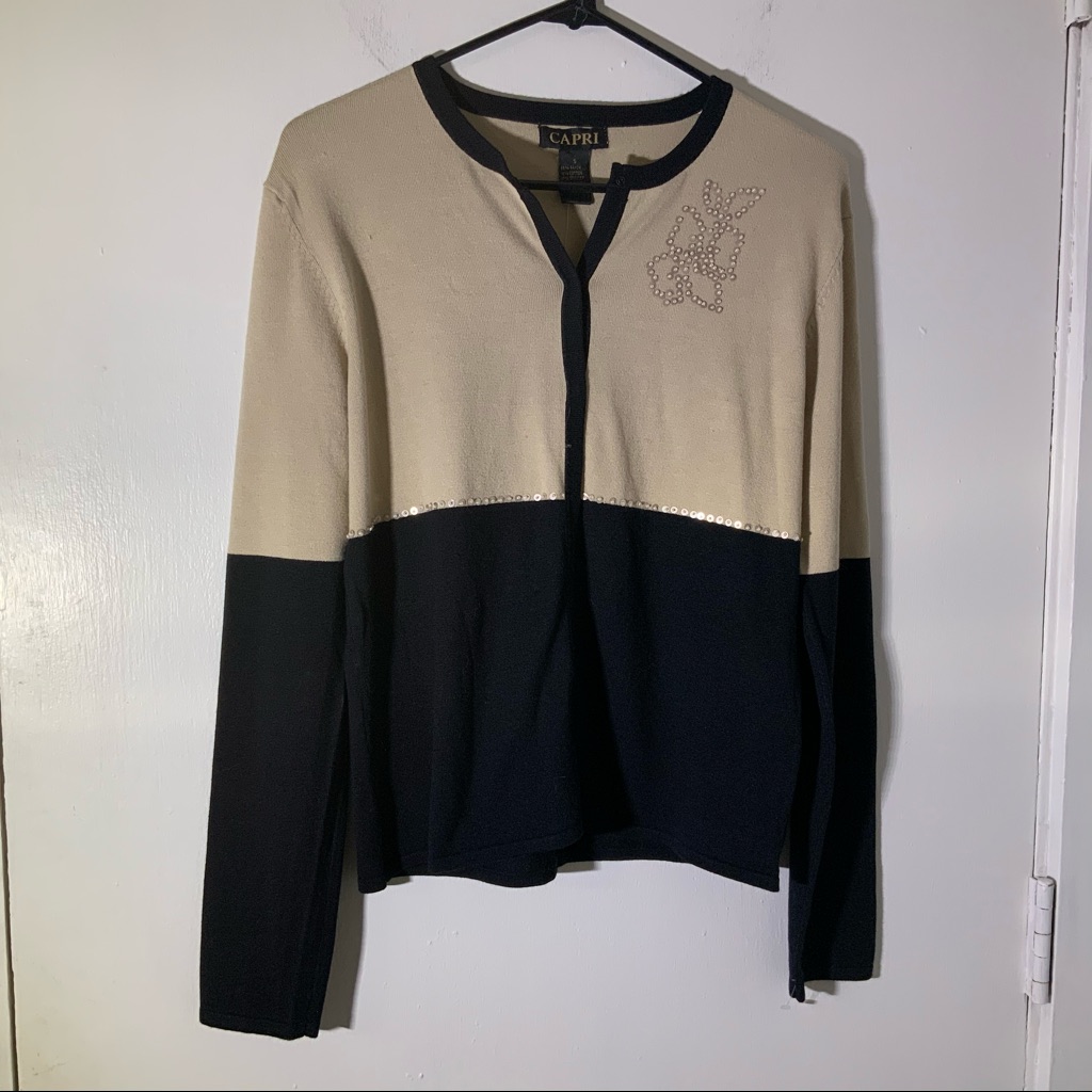 Sequin 2 Tone Sweater By Capri Nwt So Soft